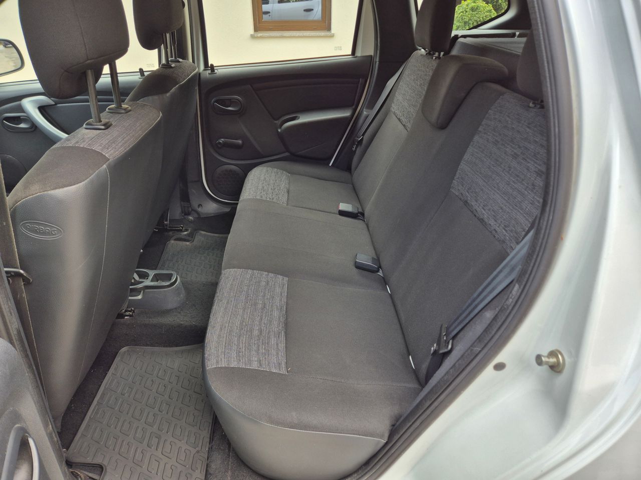 Notranja slika - Dacia Duster - 1,6 16V - 8