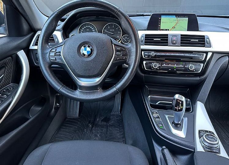 Zunanja slika - BMW Serija 3 - Touring: 316d Advantage AVT.-FULL LED-NAVI-2xPDC-TEMPOMA - 8