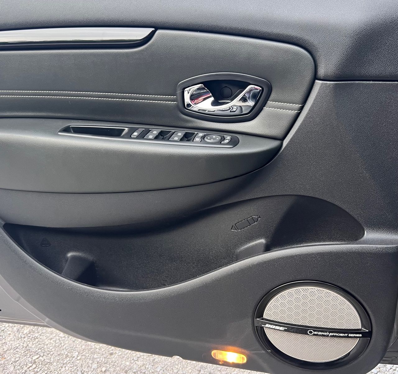 Zunanja slika - Renault Grand Scenic - Bose TCe 130PS 7SEDEŽEV LED NAVI PDC ALU17 - 20