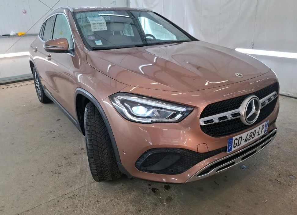 Zunanja slika - Mercedes-Benz GLA-Razred - GLA 250 e Avt.KAMERA.NAVI.ACC.LED.USNJE.49.000 KM - 4