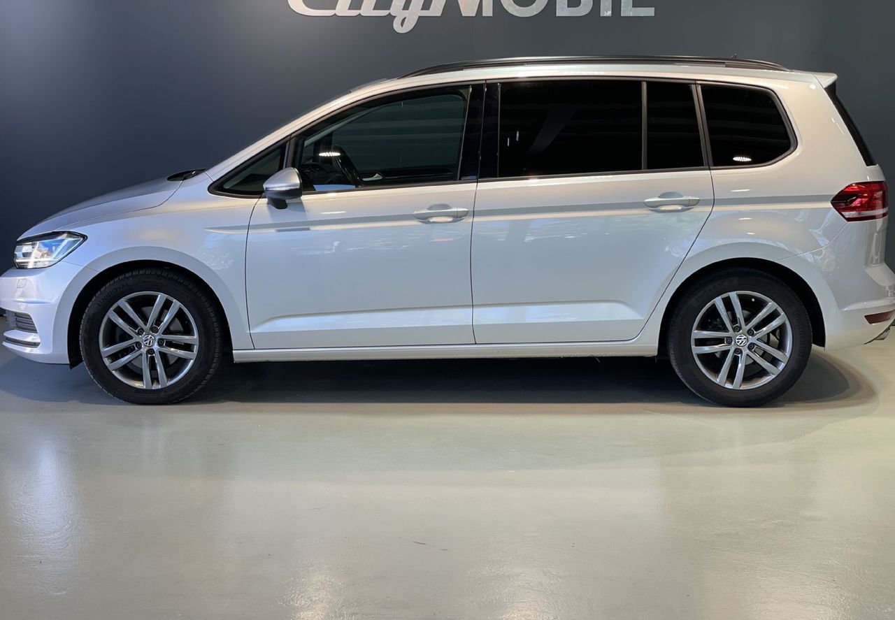 Zunanja slika - VW Touran - PANORAMA-NAVIGACIJA-ALCANTARA-GRETJE-DSG-ALU-LED - 5