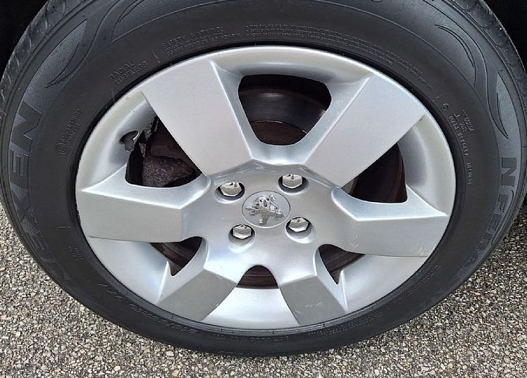 Zunanja slika - Peugeot 5008 - 1.6 16v 120 FAMILY-PANORAMA-SLO-SAMO 159000KM-... - 12