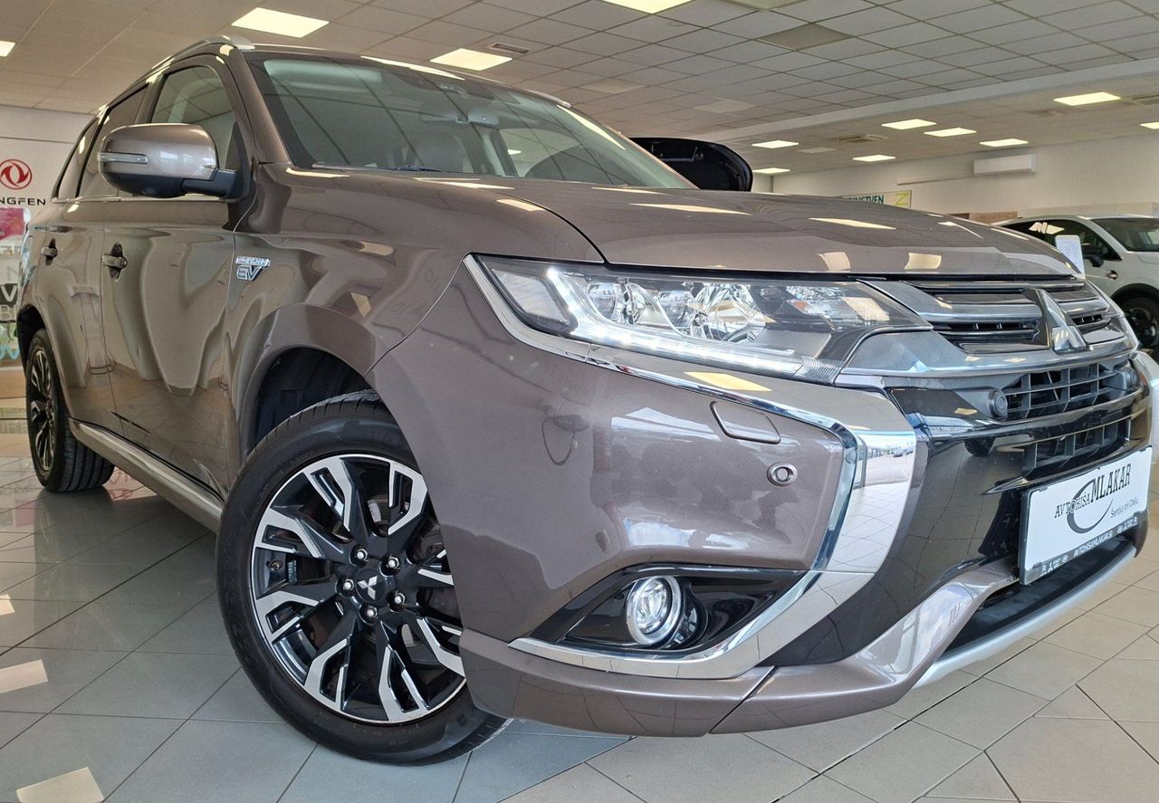 Zunanja slika - Mitsubishi Outlander - PHEV 4WD 2.0 Instyle Navi+ Avt.-SLO-ODLIČEN- - 1