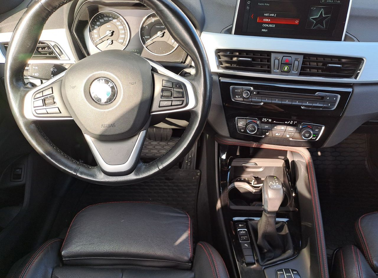 Zunanja slika - BMW X1 - serija :  sDrive18d Sport Line - 10