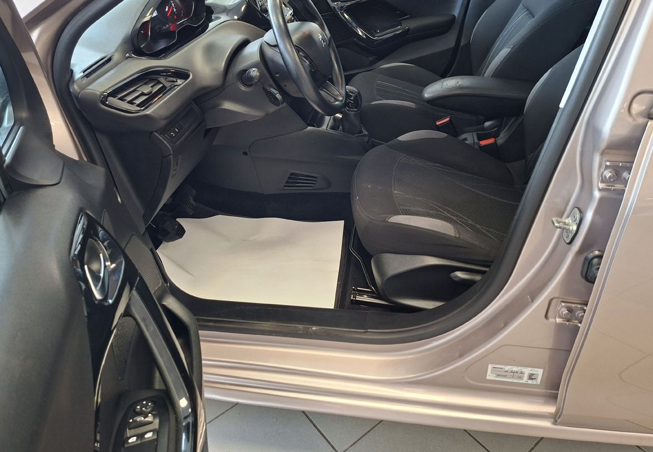 Zunanja slika - Peugeot 208 - ACTIVE 1.4-HITRI KREDIT-ODLIČEN- - 18