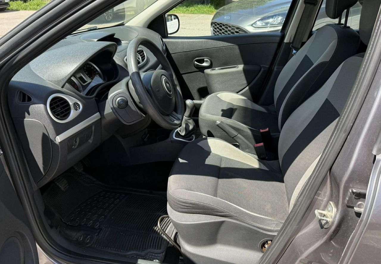 Zunanja slika - Renault Clio - 1.2 16V Expression.Slo.Klima. - 11