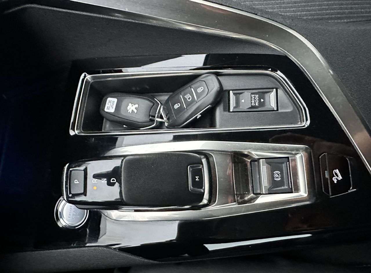 Zunanja slika - Peugeot 3008 - 1.5 BlueHDi 130 EAT8 Allure Pack.KAMERA.LED.NAVI - 15