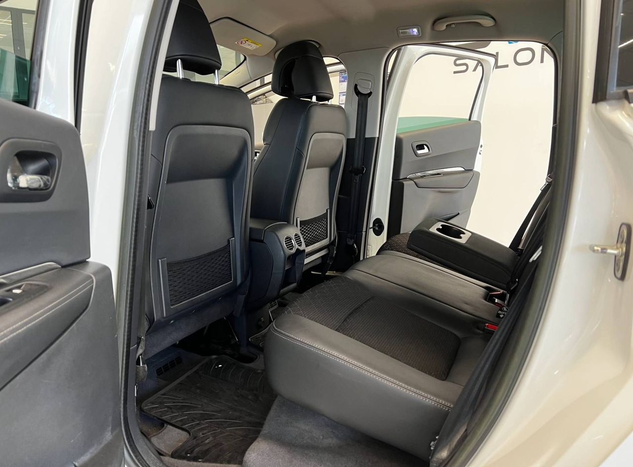 Zunanja slika - Peugeot 3008 - 2.0 HDI-200KM-AUT-4X4-LED-HUD-NAVI-PDC-TEMP-17COL. - 12