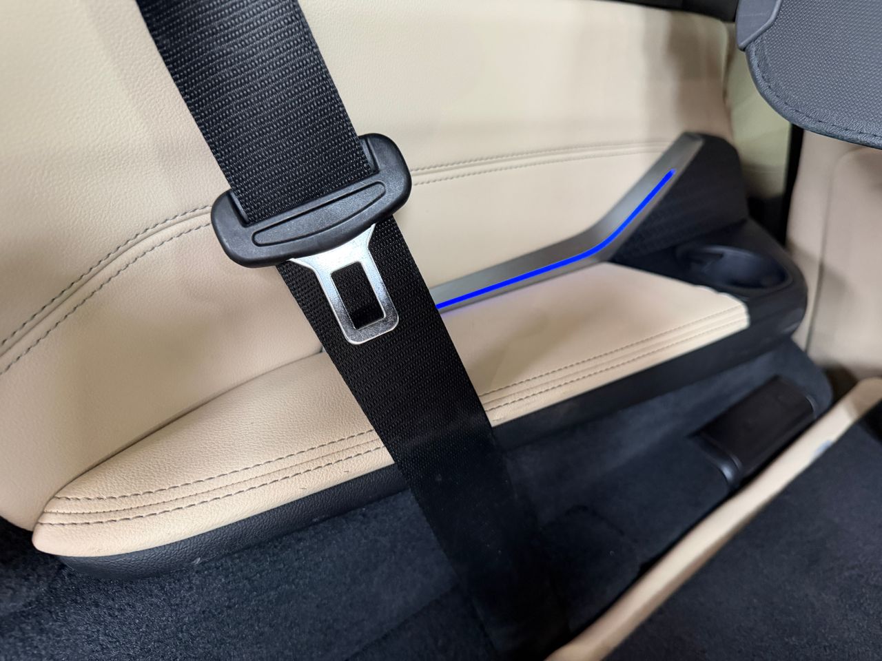 Slika poškodbe - BMW X7 - BMW - 52