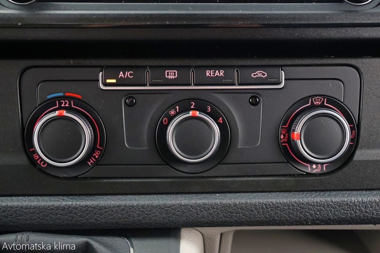 Zunanja slika - VW Caravelle - Multivan T6 2.0 TDI 204KM 1+7 - 14