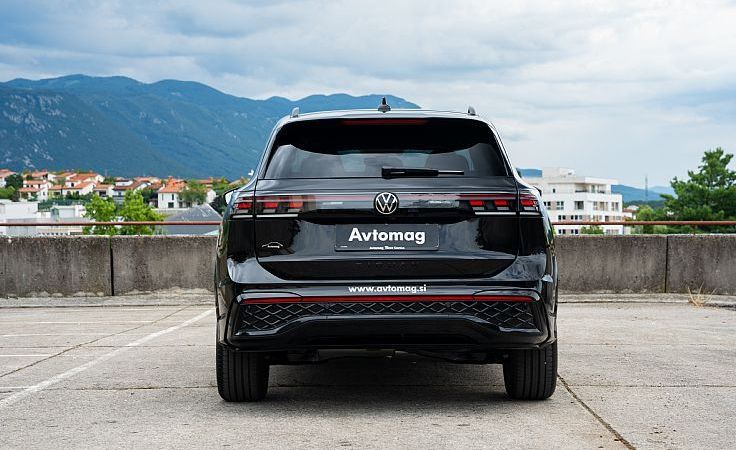 Zunanja slika - VW Tiguan - 2.0 TDI DSG 4JOY 110kW BLACK STYLE - 5