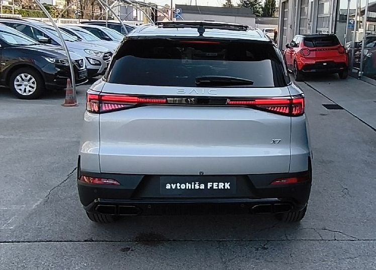 Zunanja slika - Baic X7 - X7 - 6