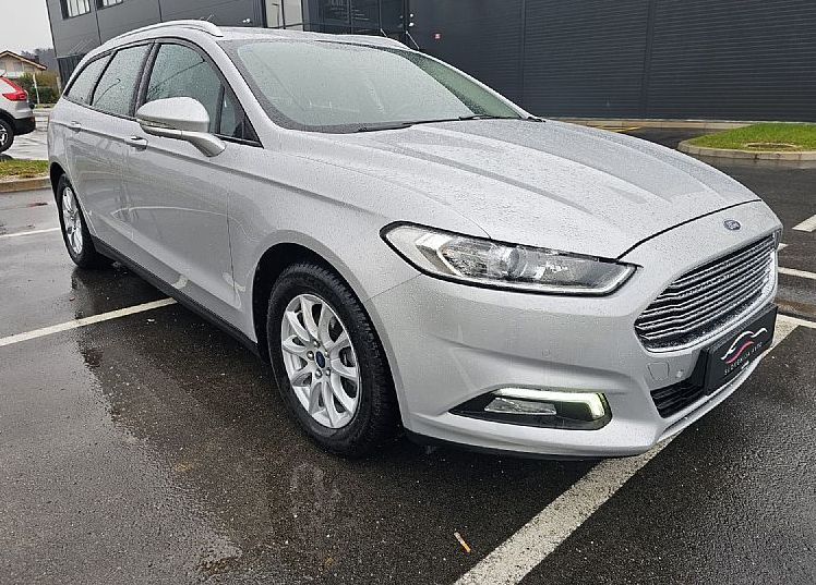 Zunanja slika - Ford Mondeo - 2.0 TDCi 110 kW Powershift Titanium |NAVI|PDC|ALU - 3