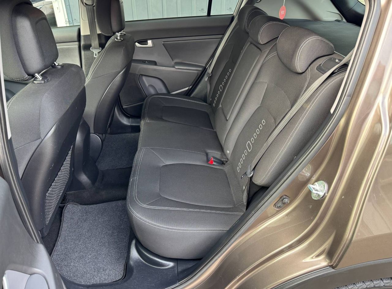 Zunanja slika - KIA Sportage - 1.6 GDI°EX URBAN°SLO°2.LAST°LED°PARK.SEN°BLUETOO - 20