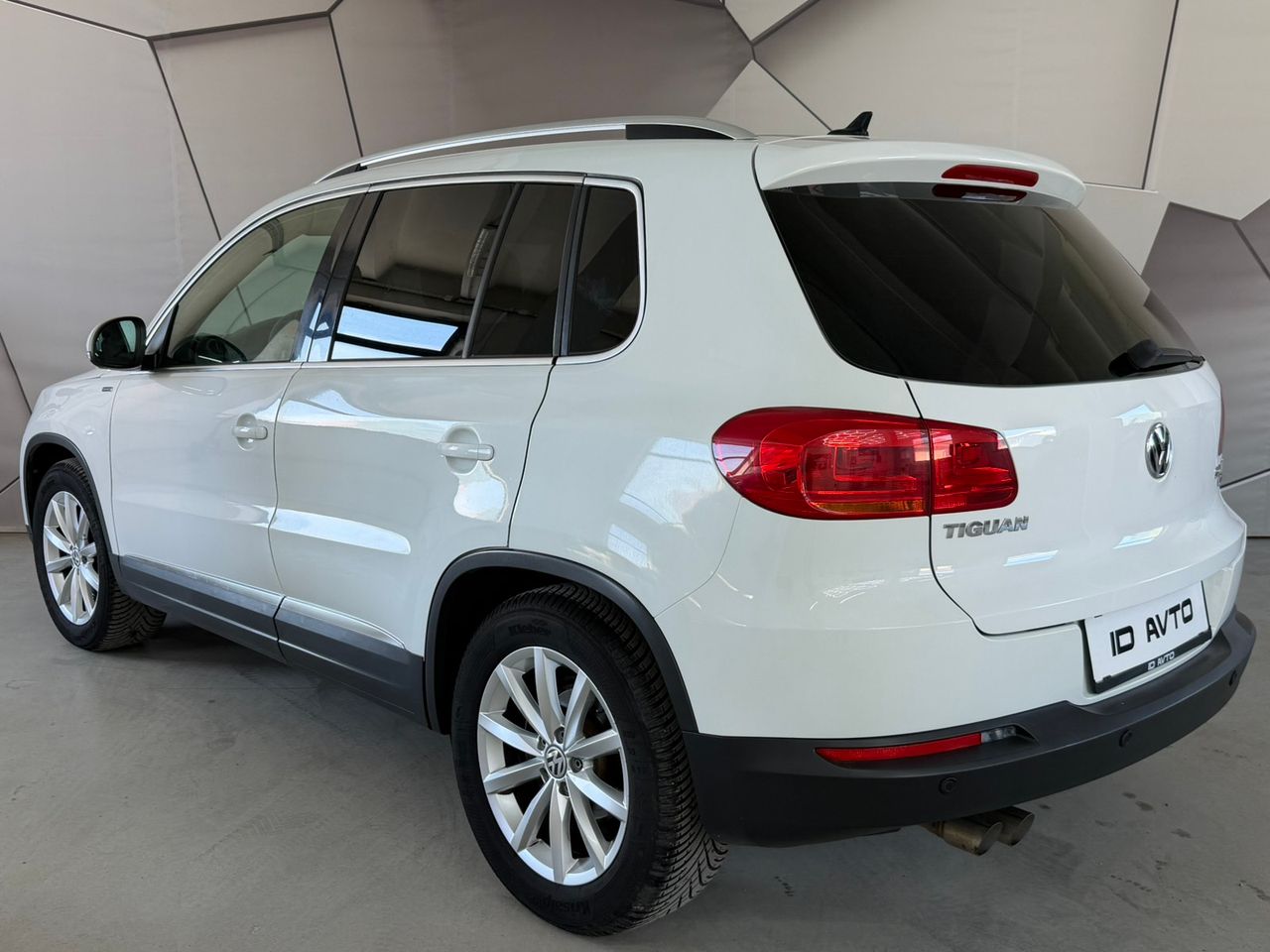 Zunanja slika - VW Tiguan - 2,0 TDI BMT Highline - 2