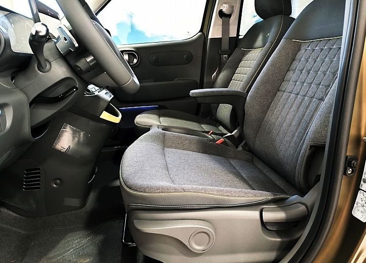 Zunanja slika - Hyundai Inster - 49 kWh CROSS IMPRESSION-AKT.T-MRT.K-360-MATT-VIDEO - 9