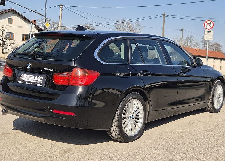 Zunanja slika - BMW Serija 3 - Touring: 320d LUXURY °Bi-XENON °ALU 17 °2. lastnik ODLIČ - 6