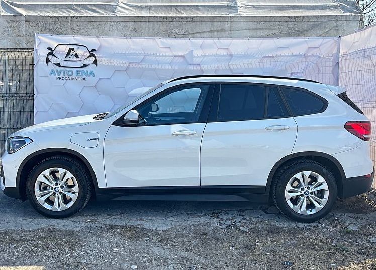 Zunanja slika - BMW X1 - serija :  xDrive25e  AT  - LED - NAVI - PDC+KAM - 8