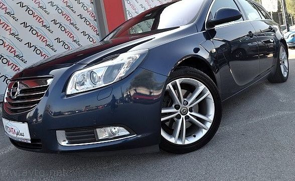 Zunanja slika - Opel Insignia - SportsTourer 2.0 CDTI EcoFlex XENON NAVI PRIKLOP - 1
