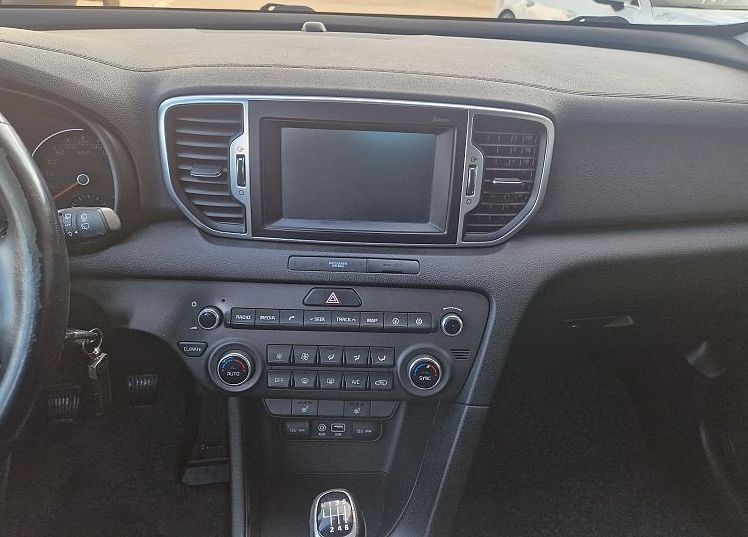Zunanja slika - KIA Sportage - 1.7 CRDi LX City. 6M T-SLO-1.LASTNIK-KAMERA.... - 10