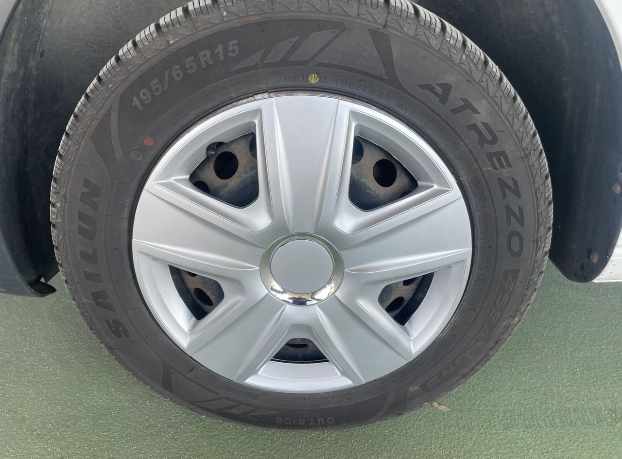 Zunanja slika - VW Caddy - 1.6 TDI 55 KW KAMERA. - 8