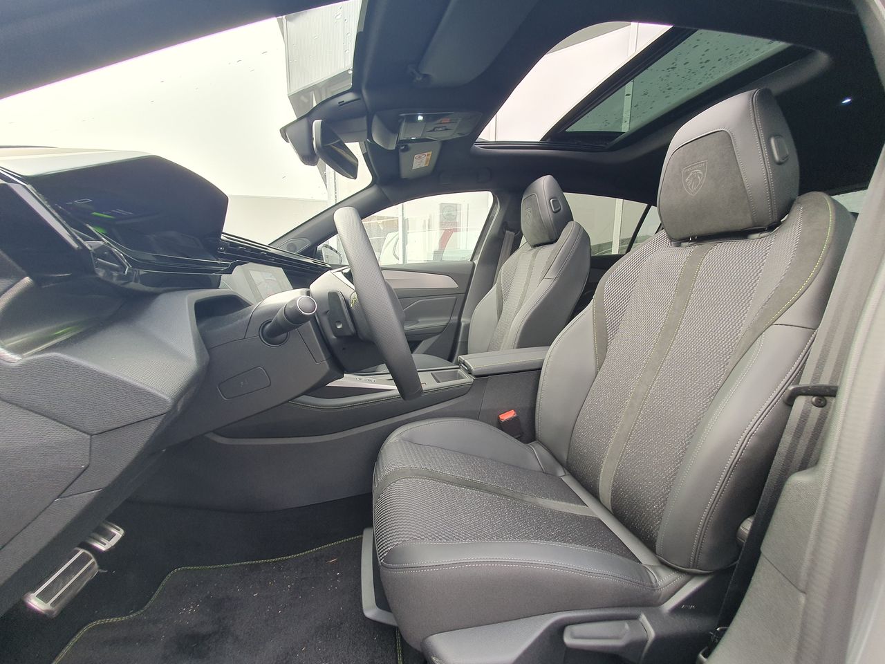 Zunanja slika - Peugeot 308 - GT PureTech 130 EAT8 - 1.LASTNIK - PANORAMA - 4