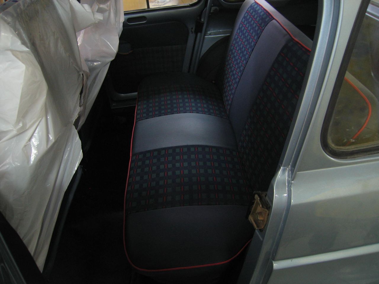 Notranja slika - Renault R 4 - GTL - 4