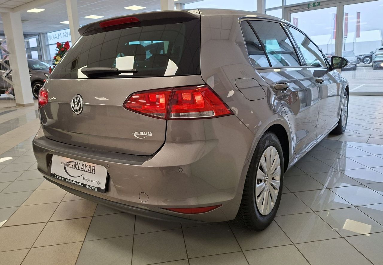 Zunanja slika - VW Golf - 1.2 TSI Highline-ODLIČEN- - 4