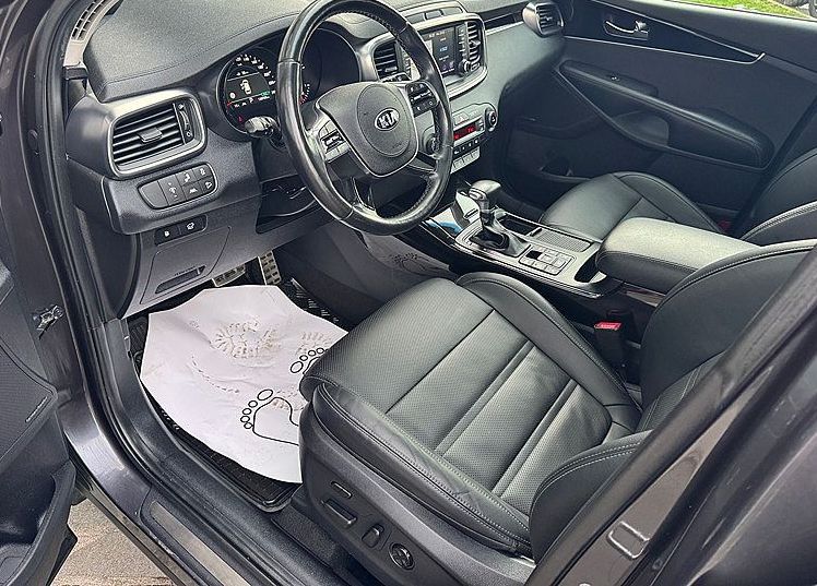 Zunanja slika - KIA Sorento - 2.2 CRDi Platinum Edition 4WD -360K -PANO -ACC - 7