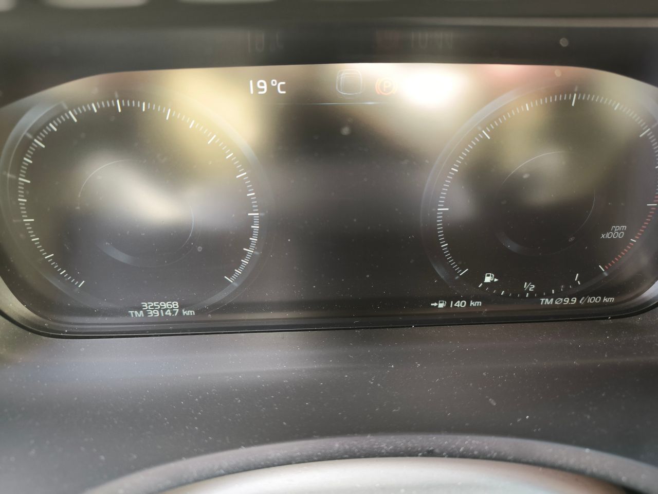 Notranja slika - Volvo XC90 - D5 AWD Inscription Geartronic - 7
