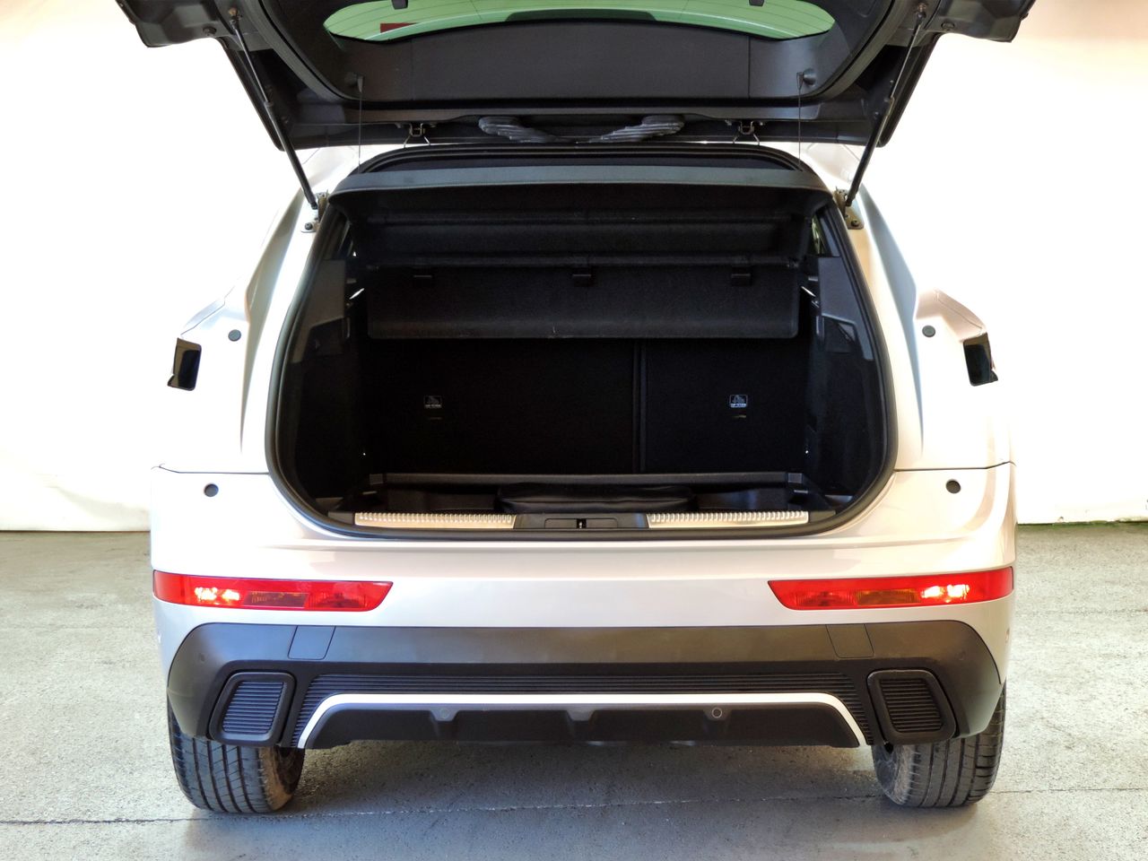 Zunanja slika - DS DS 7 - Crossback BlueHDi 130 S&S So Chic Avt. - 18