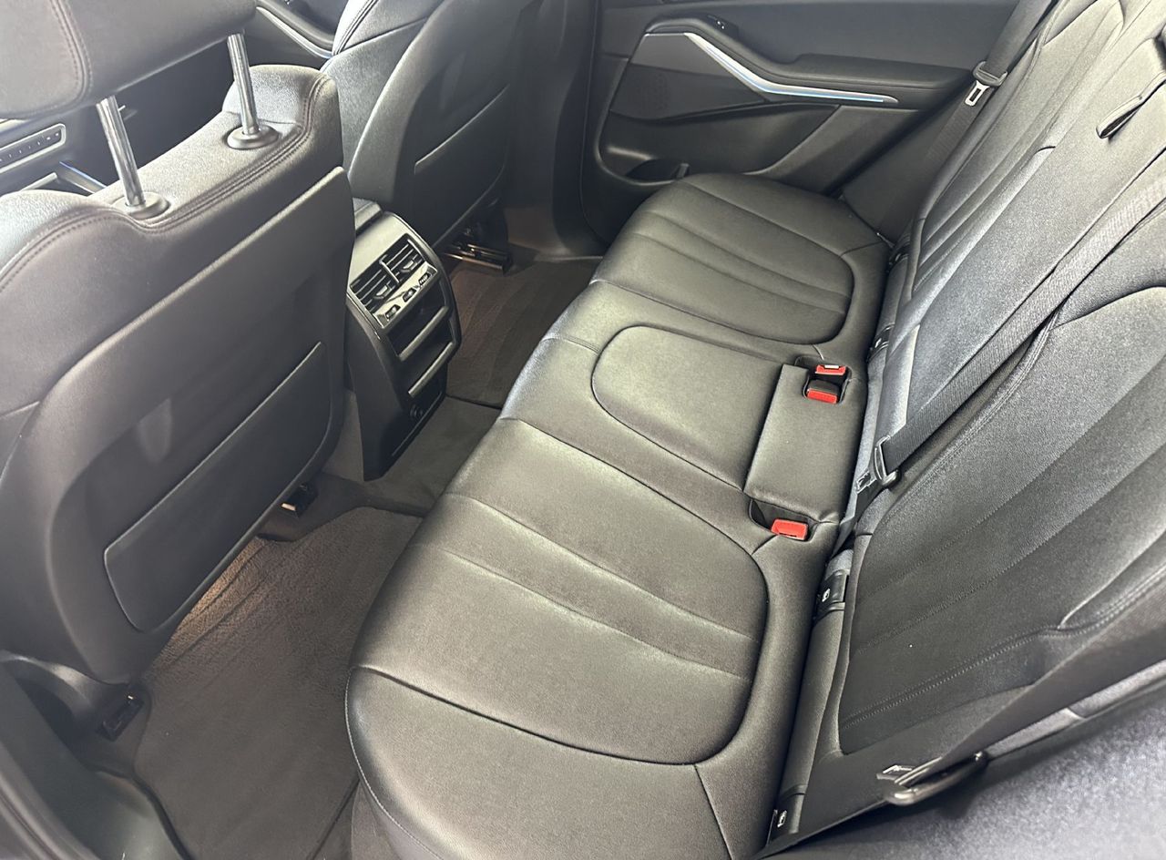 Zunanja slika - BMW X5 - serija :  xDrive45e Avt.KLJUKA.KAMERA.LED.USNJE.TOP - 4