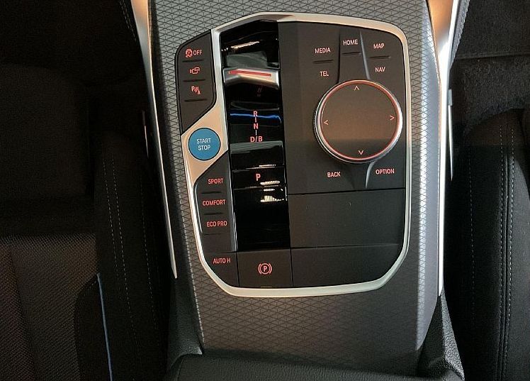 Zunanja slika - BMW i4 - eDrive40 NA ZALOGI - 13