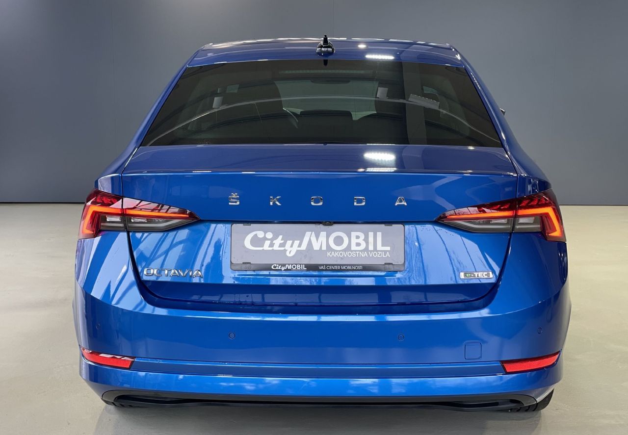 Zunanja slika - Škoda Octavia - 1.LASTNIK-RADAR-VIRTUAL-KEYLESS-NAVIGACIJA-MEMORY - 6