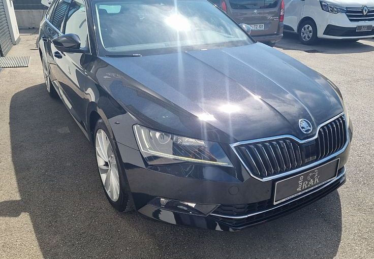 Zunanja slika - Škoda Superb - Combi 2.0 TDI Style DSG ACC.LANE ASS... - 3