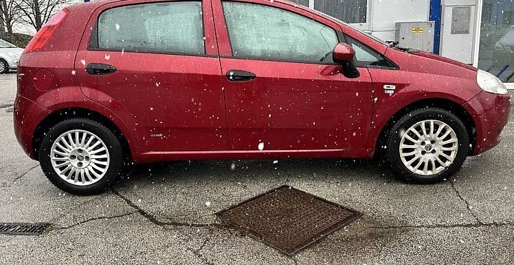 Zunanja slika - Fiat Punto - 1.4 8v Dynamic - 3