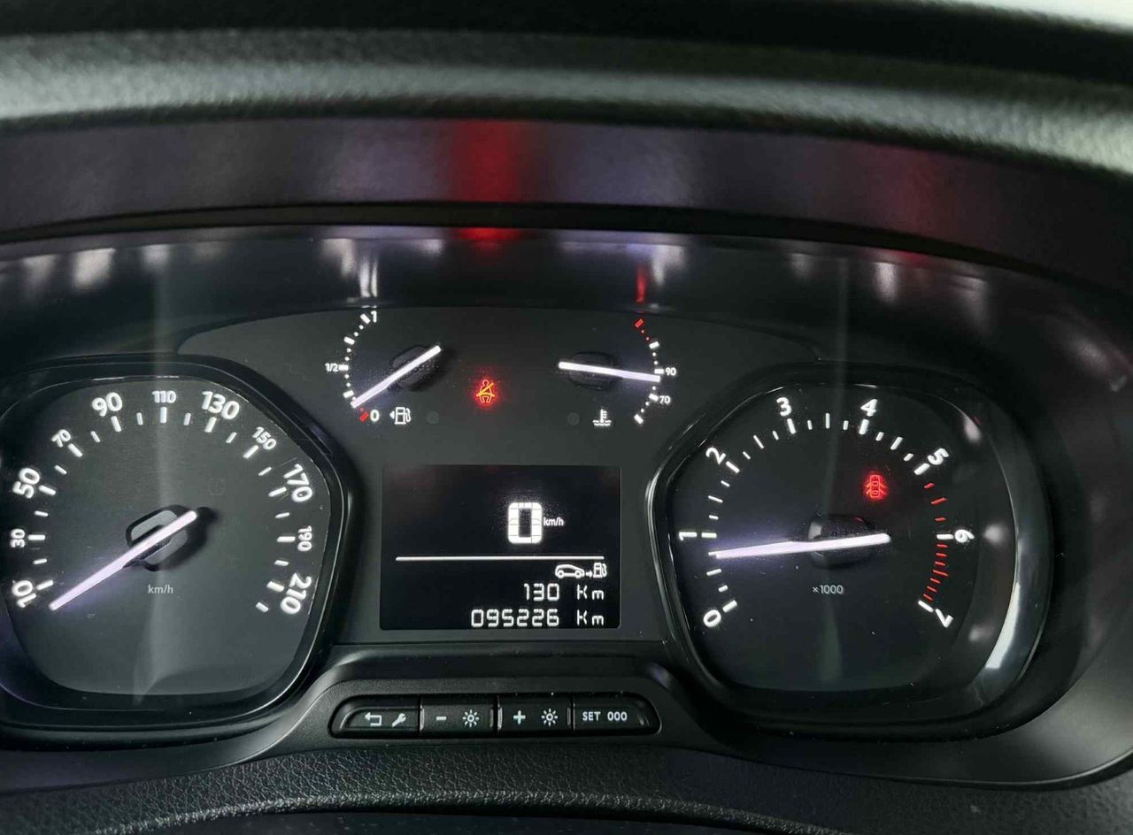 Zunanja slika - Peugeot Traveller - 2.0 HDI-95.000km-1 LASTNIK-5 SEDEŽEV-KAMERA-LED... - 16