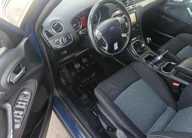 Zunanja slika - Ford S-MAX - 2.0 TDCi 140ks °NAVIGACIJA° °17-COL° - 7