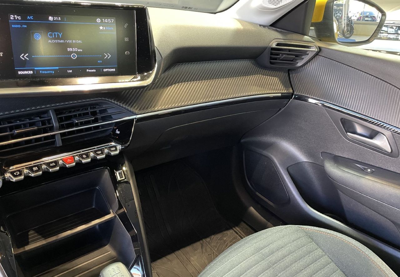 Zunanja slika - Peugeot 208 - 1.2 PURETECH 75 ACTIVE-TEMPOMAT-GRETJE SEDEŽEV - 10
