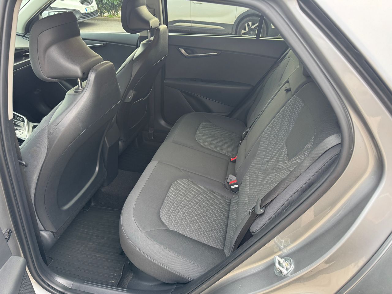 Notranja slika - KIA Niro - KIA - 6