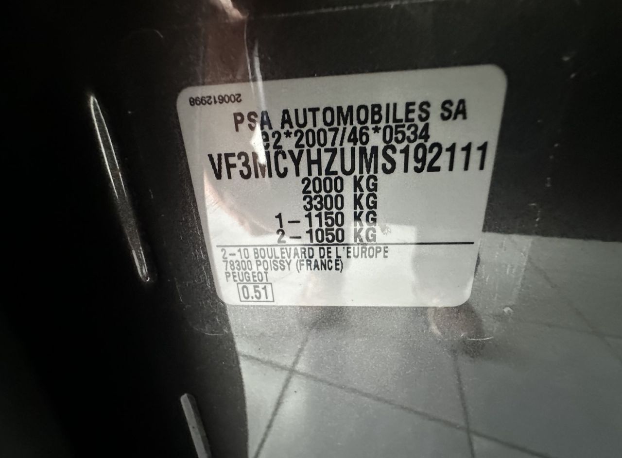 Zunanja slika - Peugeot 3008 - 1.5 BlueHDi 130 EAT8 Allure.KAMERA.NAVI.LED.USNJE - 19