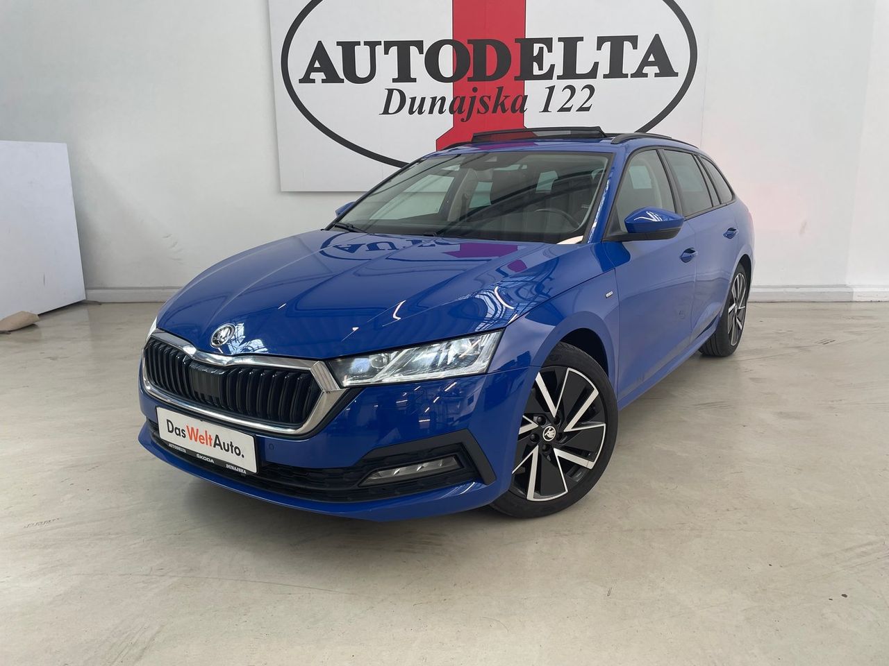 Zunanja slika - Škoda Octavia - Combi Ambition 2.0 TDI DSG - 1