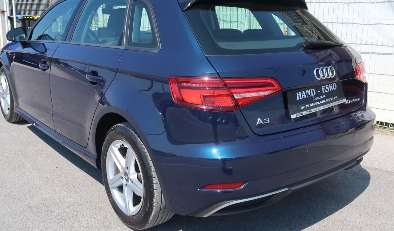 Zunanja slika - Audi A3 - 40 E-tron S-tronic-VIRTUAL-LED-NAVI-PDC - 4