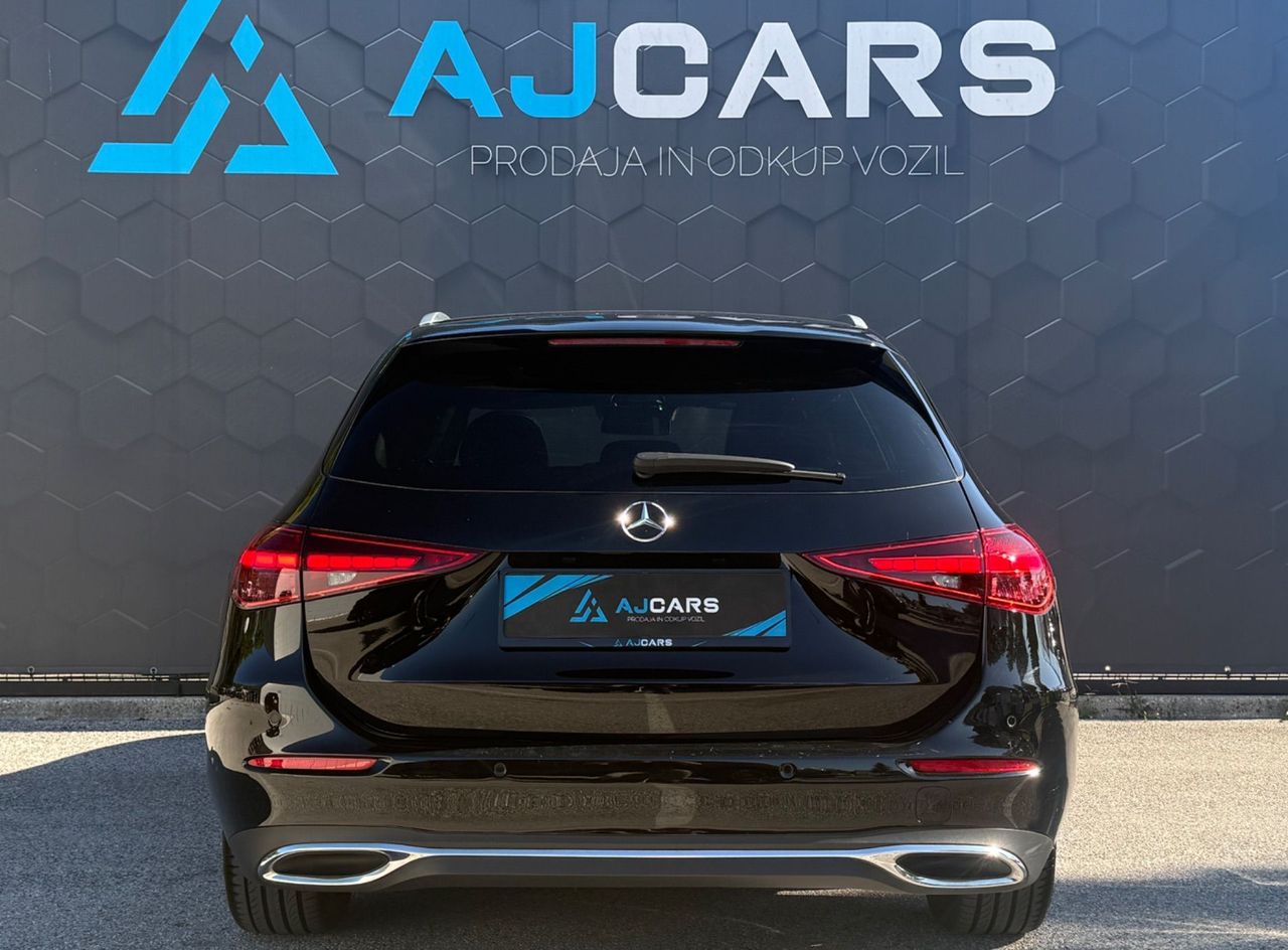Zunanja slika - Mercedes-Benz C-Razred - C 200 d Avt Avantgarde-Matrix-Panorama-Kam360-Am - 5