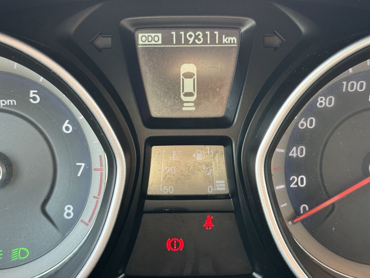 Zunanja slika - Hyundai i30 Wagon - 1.4 CVVT STYLE 1.LASTNICA SLO NAKUP NA OBROKE - 16