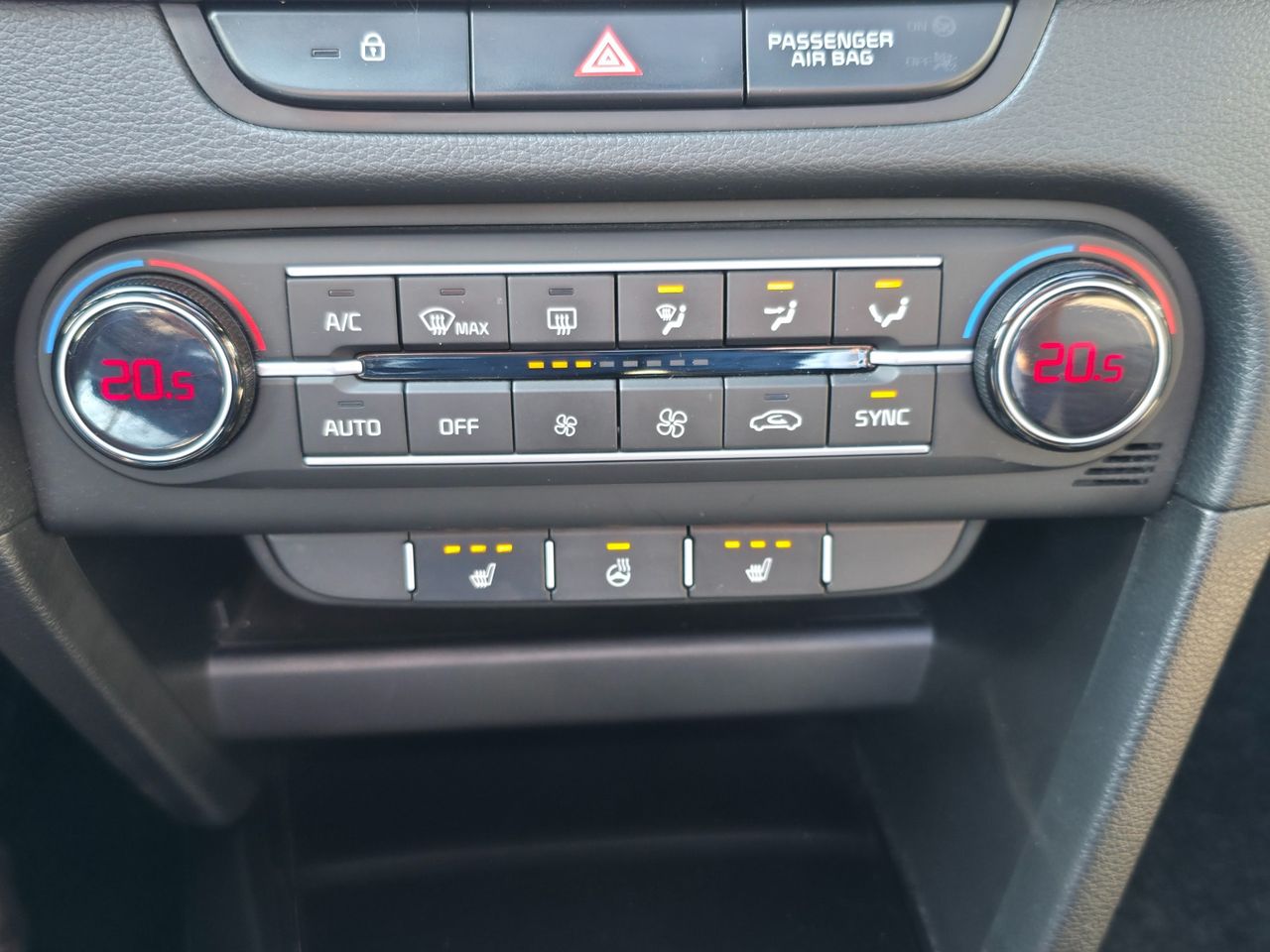 Zunanja slika - KIA Ceed - 1,5 T-GDI GT-Line ISG DCT - 5