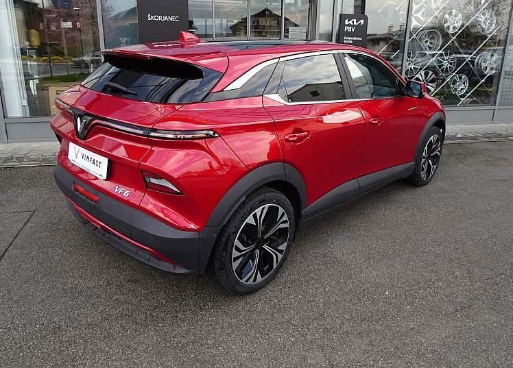 Zunanja slika - Vinfast VF6 - PLUS - 1.000 EUR DODATNI POPUST PRI MENJAVI - 4