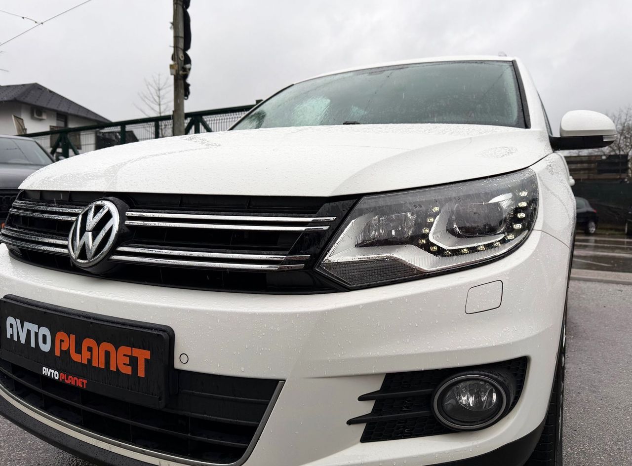 Zunanja slika - VW Tiguan - 2.0 TDI BlueMotion Sport Style LED SKY PANO NAVI - 8