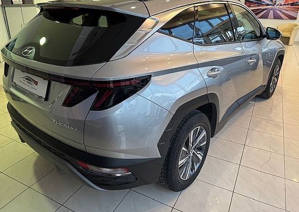 Zunanja slika - Hyundai Tucson - 1.6 T-GDI 150 STYLE 2WD - 4