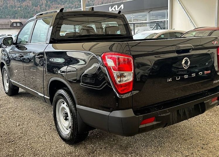 Zunanja slika - SsangYong Musso - 2.2 XDi Active+ 4WD M T - 4